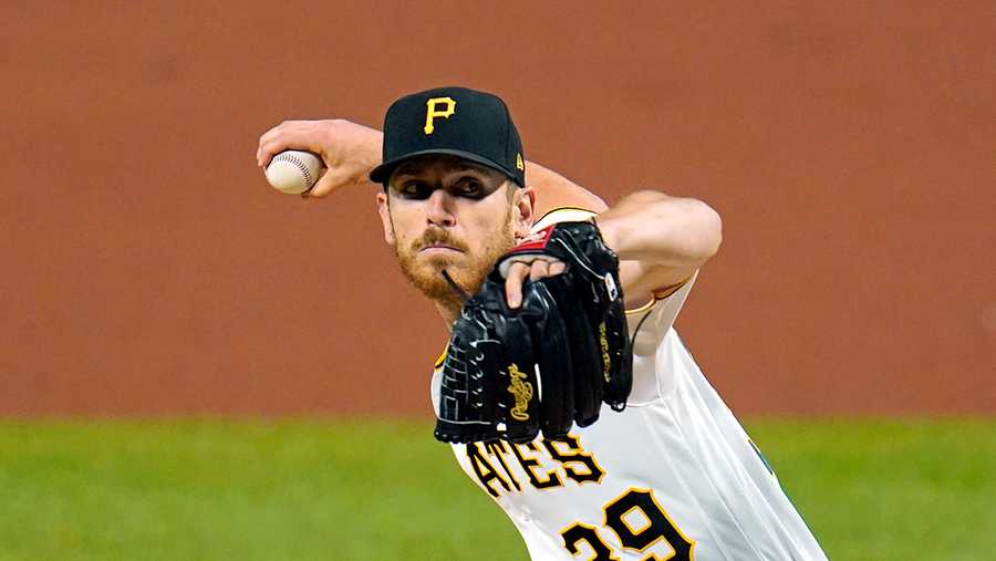 Chad Kuhl placed on injured list by Pittsburgh Pirates