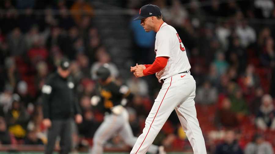 Boston's starters continue to struggle, Pirates power past Red Sox