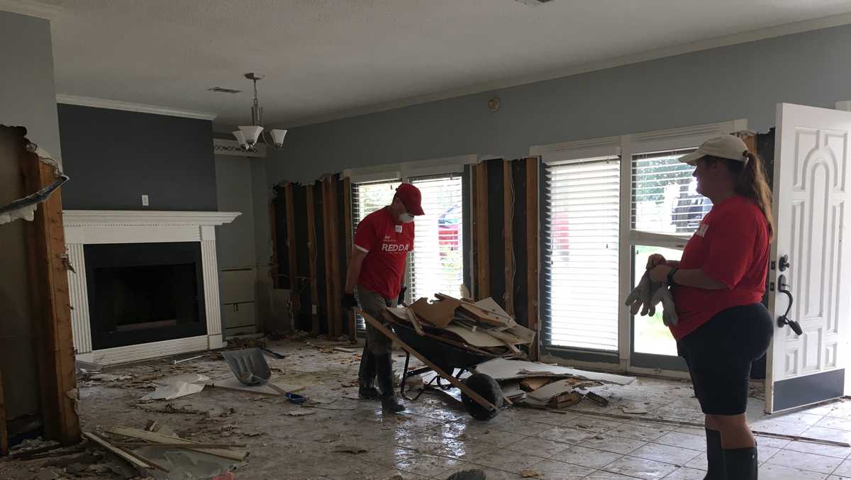 Omaha real estate agents return from Harvey relief effort