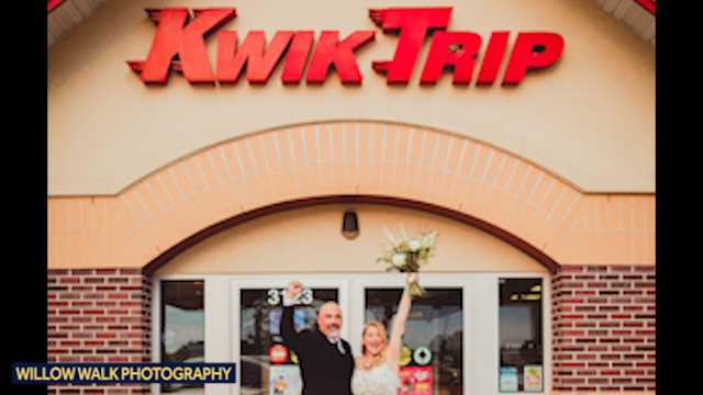 Wisconsin: Couple takes wedding photos at Kwik Trip - Vimarsana News