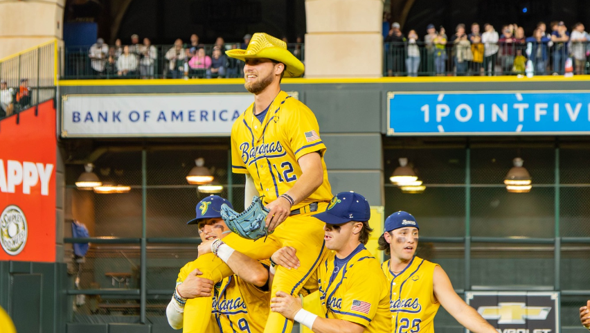 Richmond Hill's Kyle Luigs living a dream as the 'Hometown Banana' - Vimarsana News