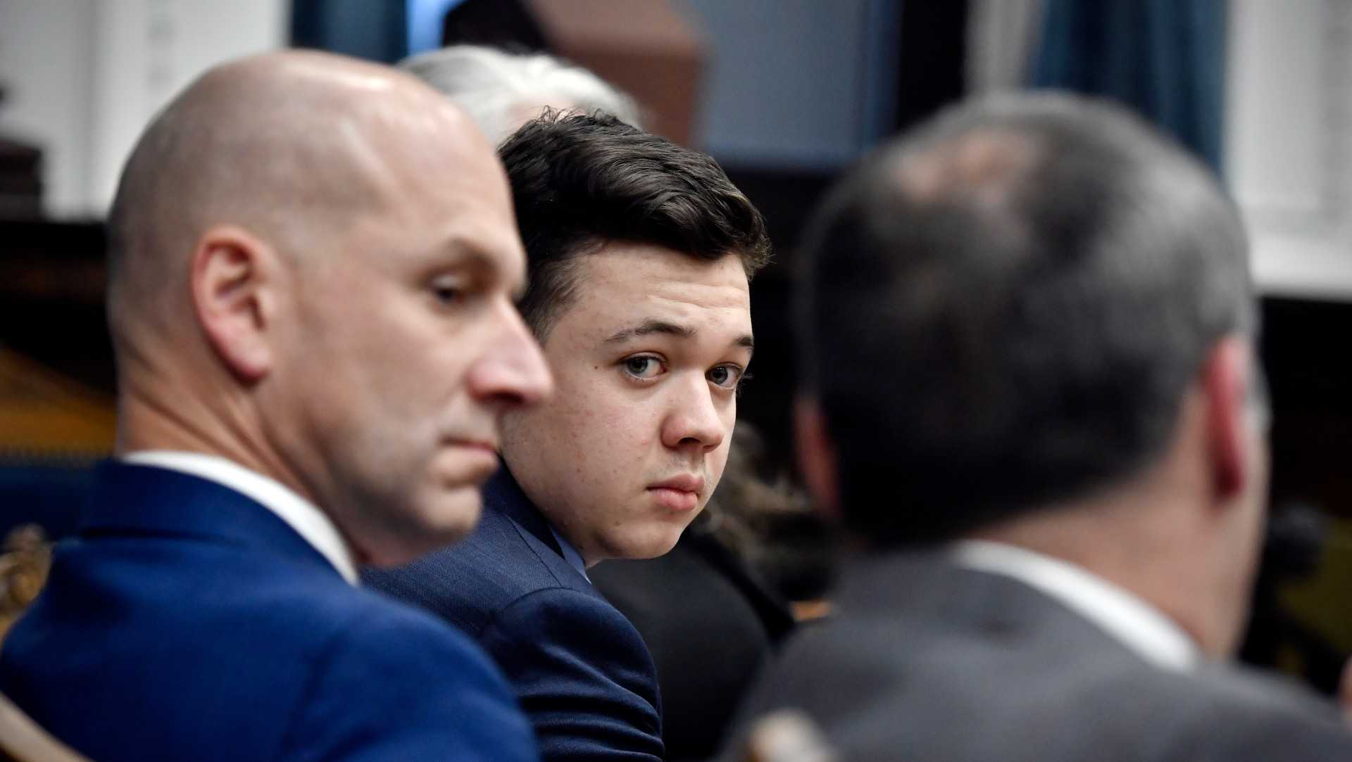 Rittenhouse jury to return for 4th day of deliberations - Vimarsana News