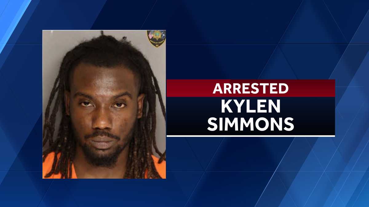 SC: Deputies arrest man after pursuit ends in crash