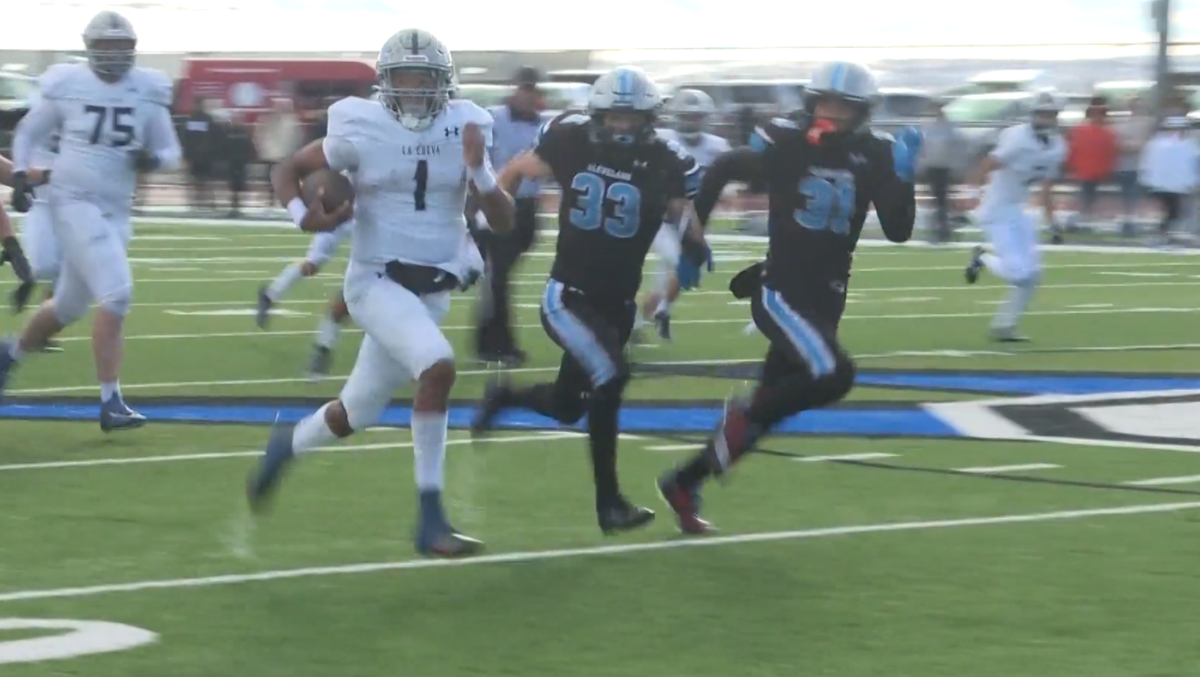 La Cueva quarterback Cameron Dyer wins postseason awards