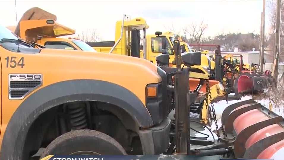 Road crews ready to keep highways clear for morning commute