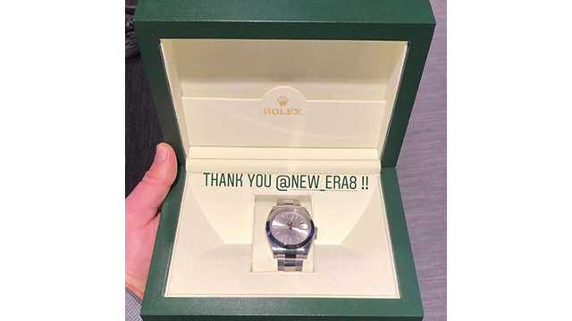 Baltimore Ravens Lamar Jackson gifts his Linemen Rolex watches 