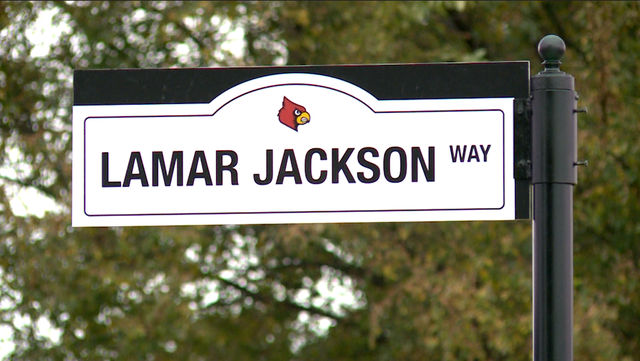 Louisville will retire Lamar Jackson's No. 8 on Nov. 13 - Card