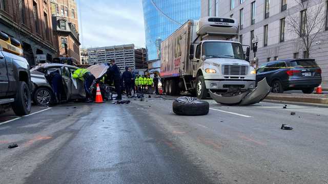 Two arrested after stolen car hits backhoe, truck in Boston - Vimarsana News