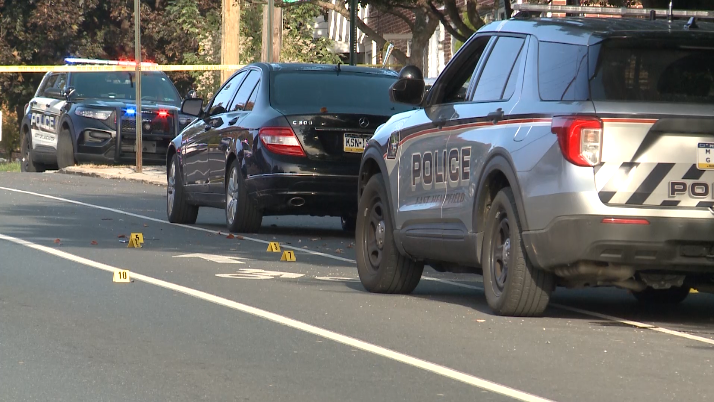 1 man injured, 1 man in custody after Lancaster shooting