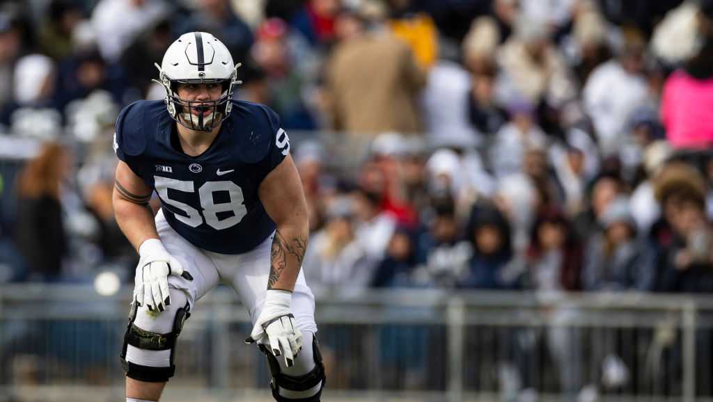 Projected starter for Penn State football forced to retire