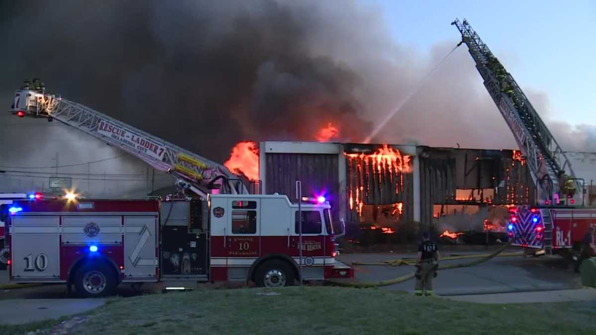 Woman rescued after four-alarm fire sparks at building near downtown OKC