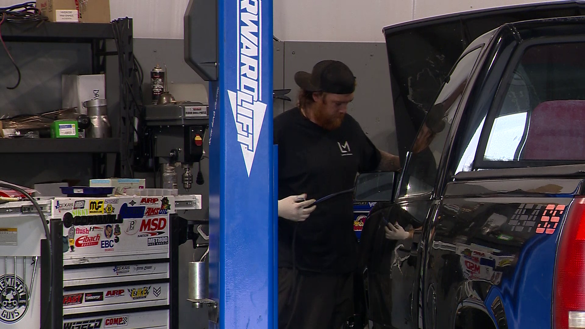 Bridgewater auto body shop offers free services for veterans