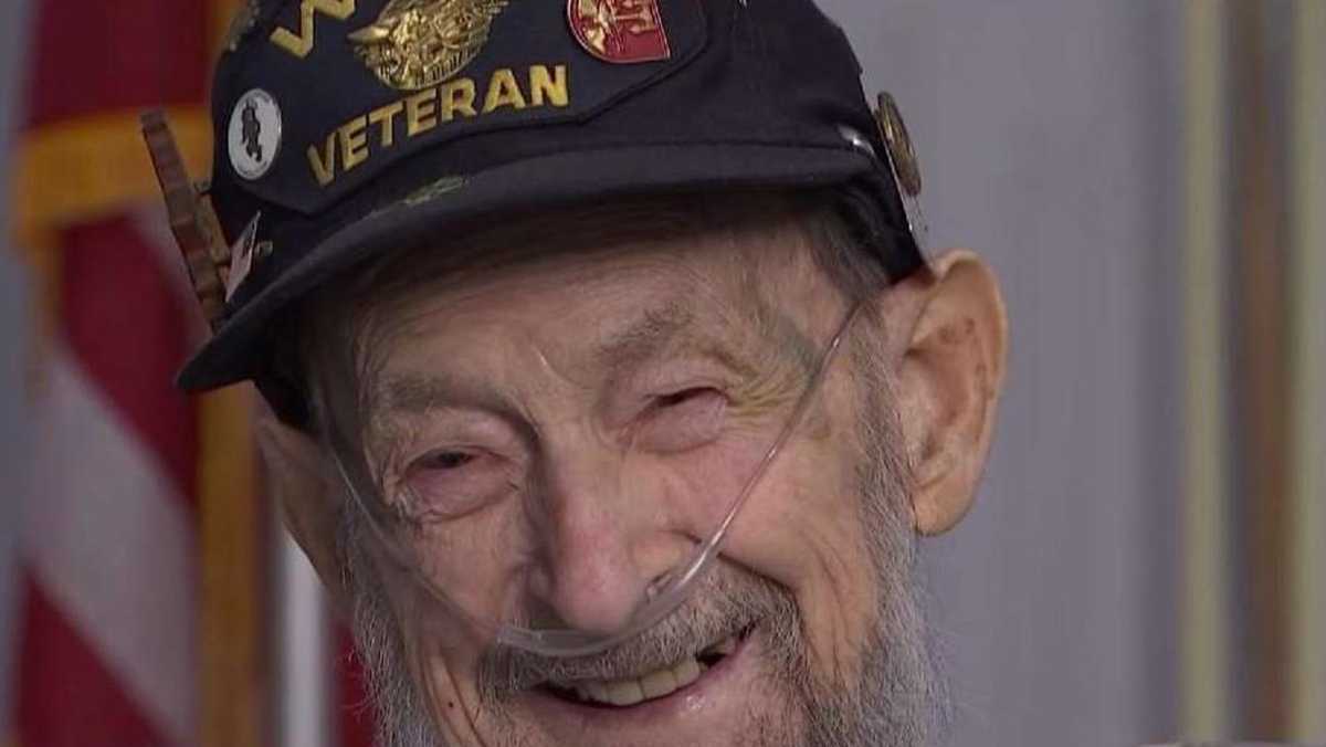 Last living member of first Navy SEAL team turns 94