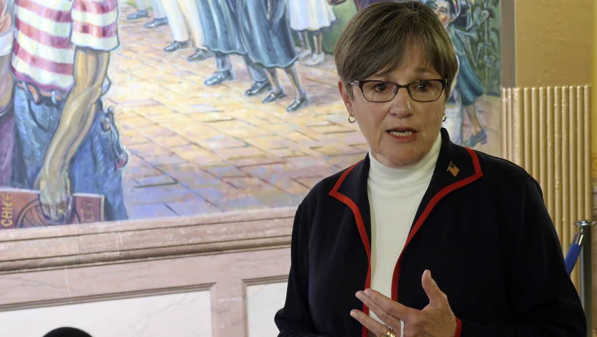 Kansas Gov. Laura Kelly signs ban on 'sanctuary cities' into law