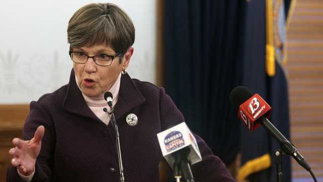 Kansas Gov. Laura Kelly talks taxes, Medicaid in State of the State - Vimarsana News