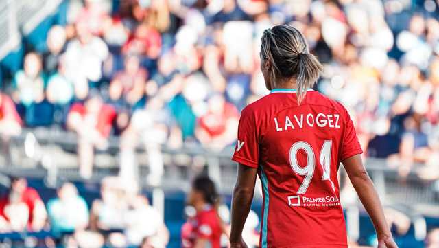 KC Current midfielder Claire Lavogez tears ACL in playoff win - Vimarsana News