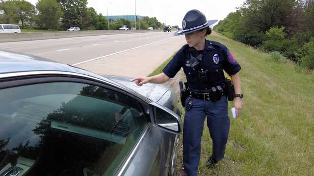 'We're in a crisis': Nebraska in wages arms race to attract law enforcement - Vimarsana News