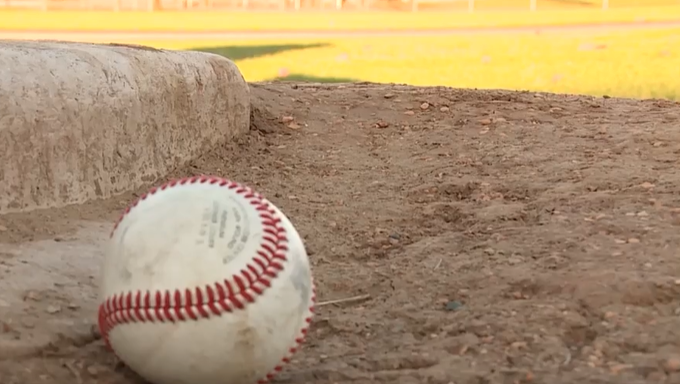 Off-duty officer, coach save teenager who collapsed on Indiana baseball field