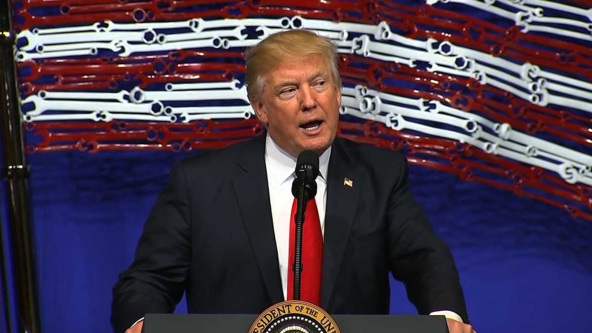 Judge blocks part of Trump's sanctuary cities executive order