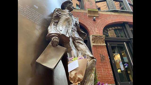 Boston, Emerson College pay tribute to television legend Norman Lear - Vimarsana News