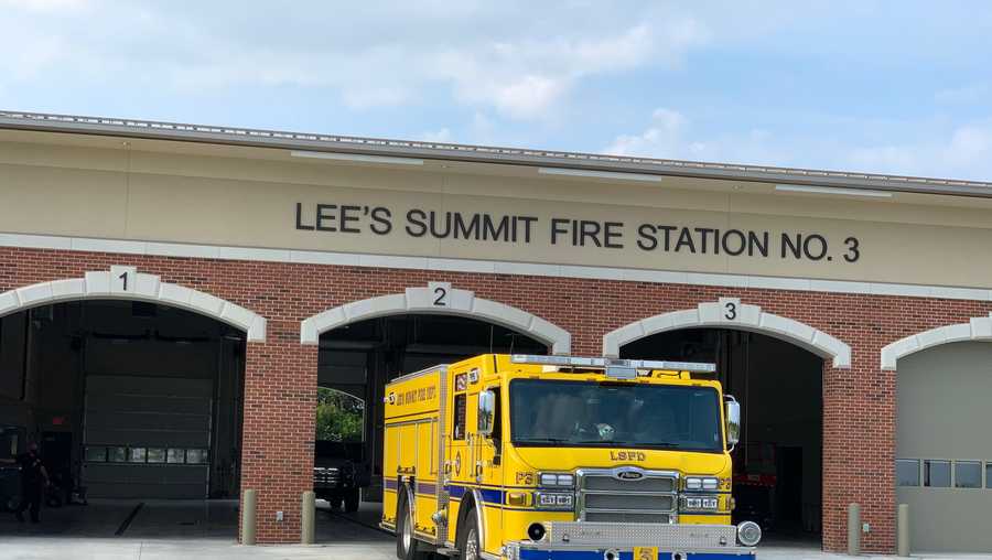 Lee's Summit, Missouri duplex fire under investigation