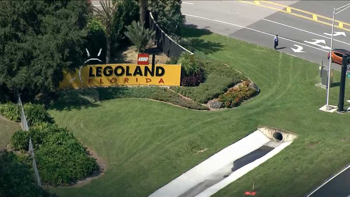 No explosives found after Legoland bomb threat