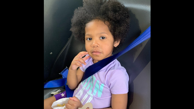 Lenexa, Kansas police say child found wandering Rosehill apartments - Vimarsana News