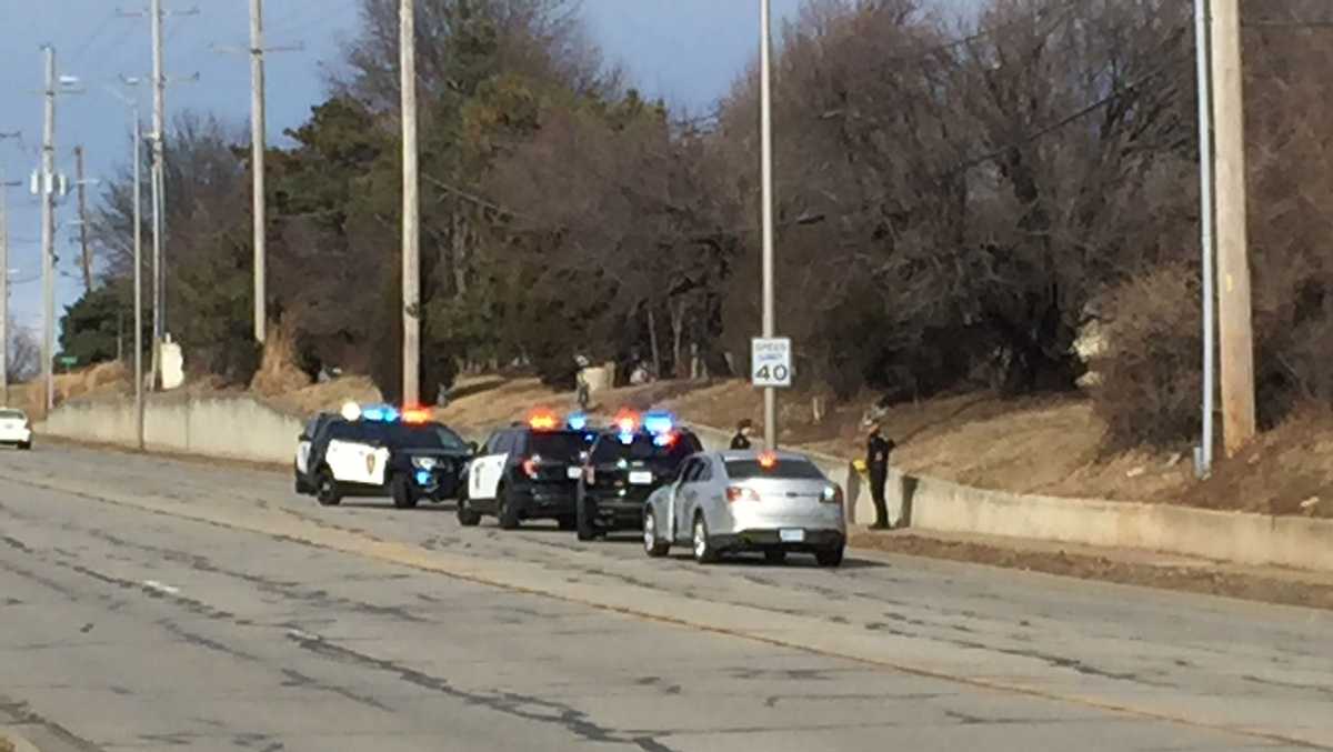 Man In Custody After Shots Fired In Lenexa Neighborhood 4941