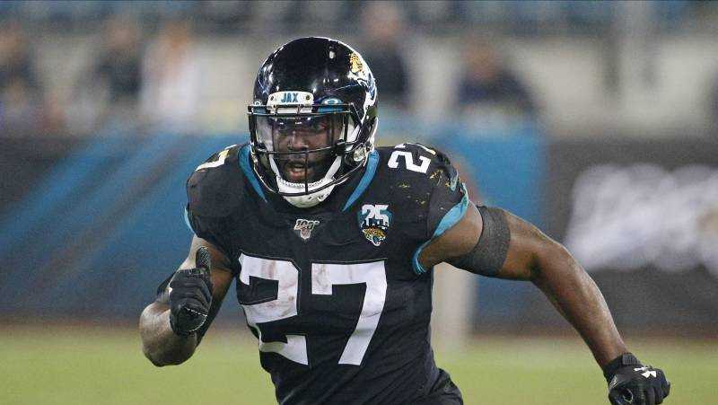 Jaguars RB Leonard Fournette suspended one game