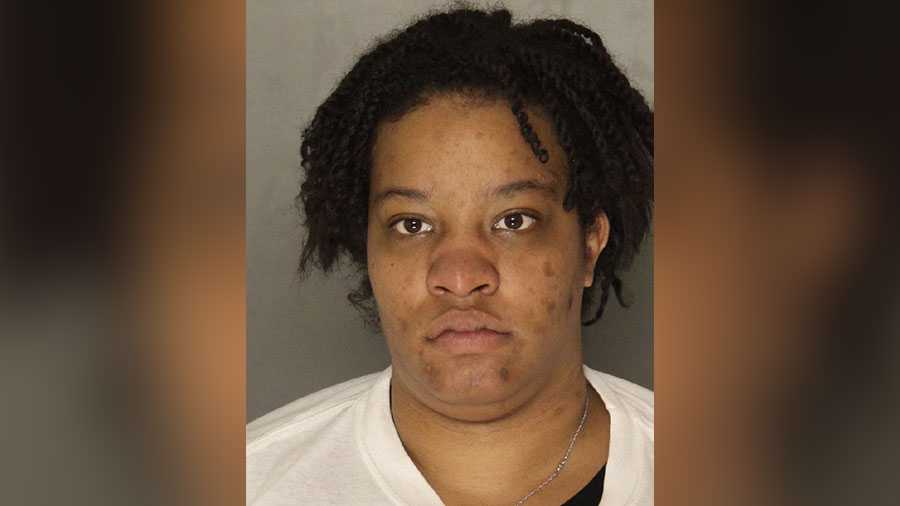 Mother arrested after heroin found in her house, car