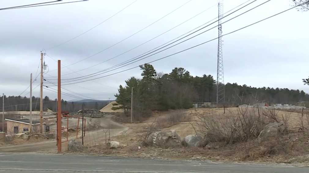 Lewiston, Auburn mayors at odds over recent zoning change