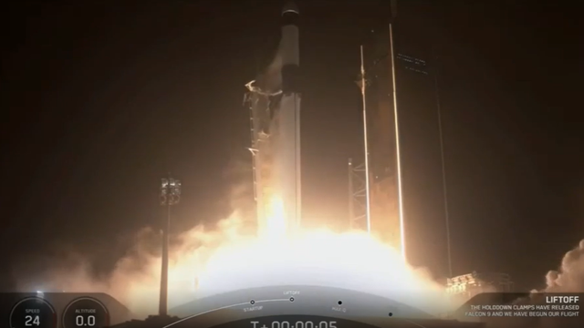 WATCH: SpaceX Falcon 9 blasts off from Kennedy Space Center - Vimarsana News