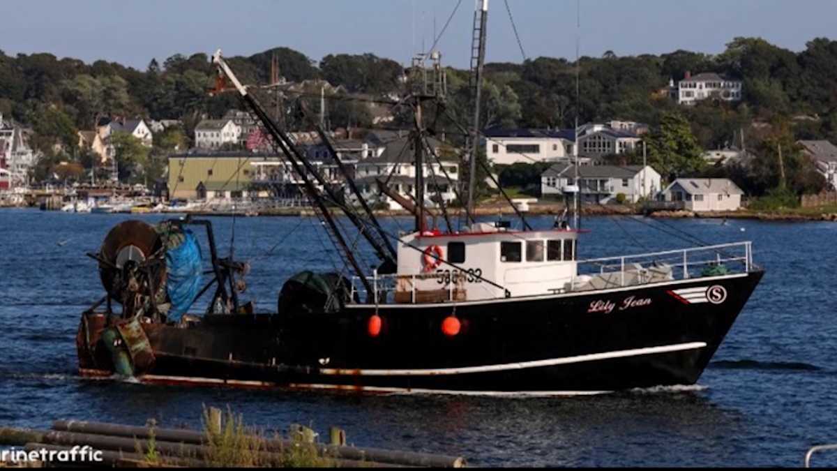 Investigation into sinking of fishing vessel off Massachusetts coast reaches 'new phase'