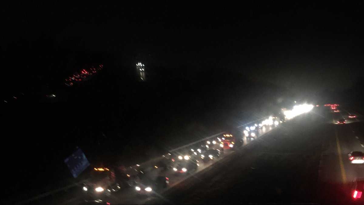 I71 shutdown near Lime Kiln Rd.