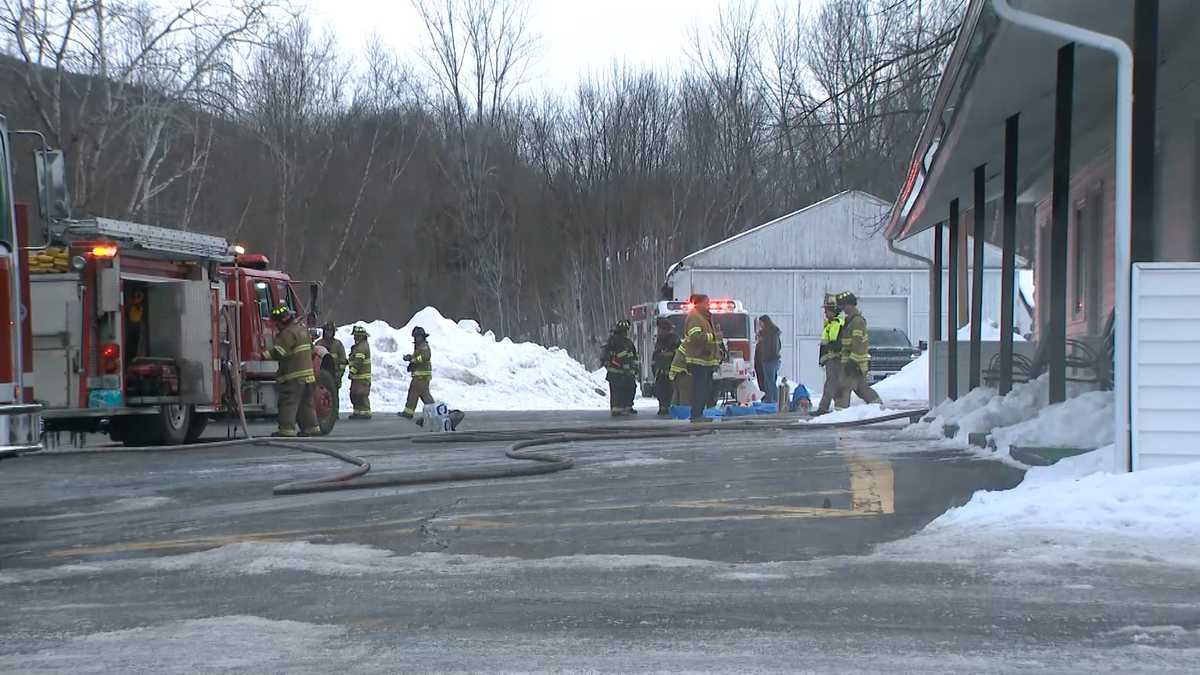 Fire forces early-morning evacuation of fully-occupied hotel in Lincoln, New Hampshire
