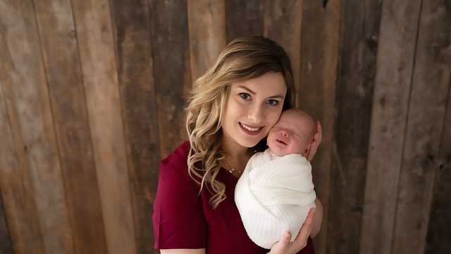 Iowa mom, doctors fight for 'life-saving' brain procedure for newborn - Vimarsana News