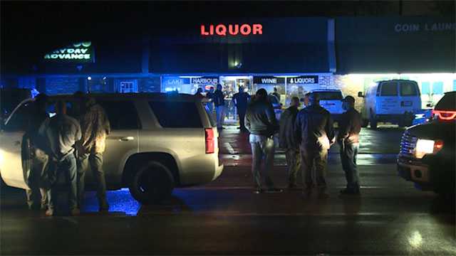 1 Shot During Liquor Story Robbery Police Say 