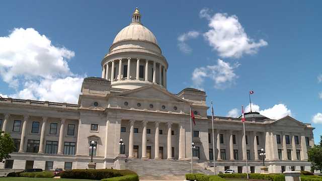 Arkansas Democrats proposing bill to increase teacher pay - Vimarsana News