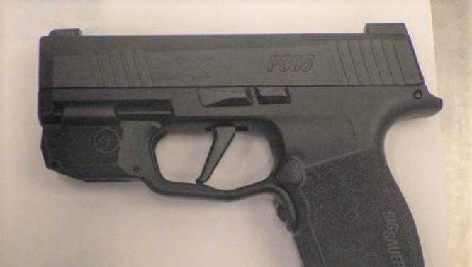 Washington County man charged; loaded gun found at Pittsburgh Airport