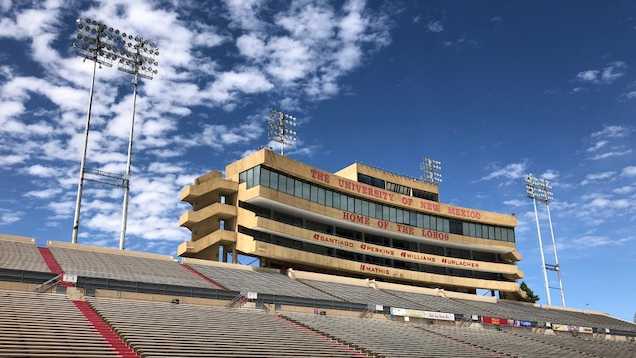 Lobo football games to be broadcast by Stadium