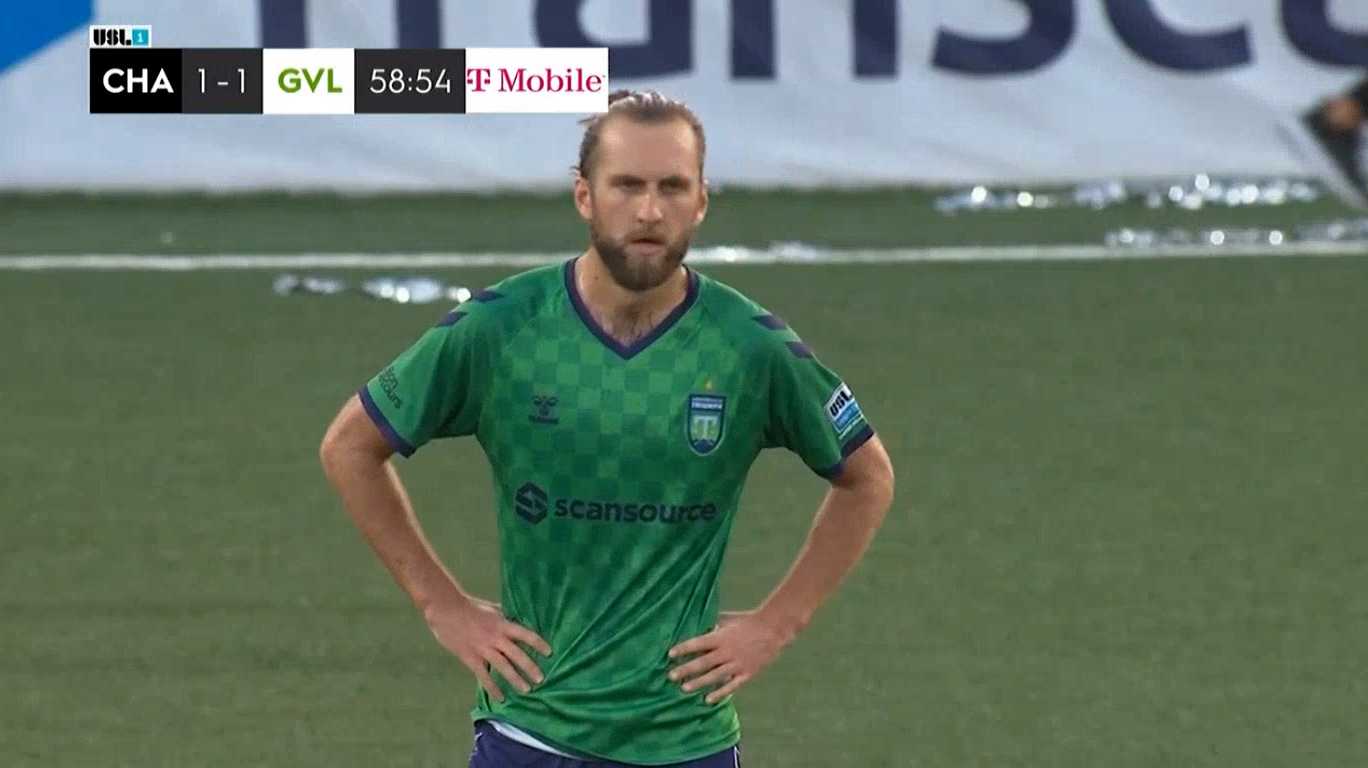 Walker, Lomis Rally Triumph to 1-1 Draw at Chattanooga - Vimarsana News