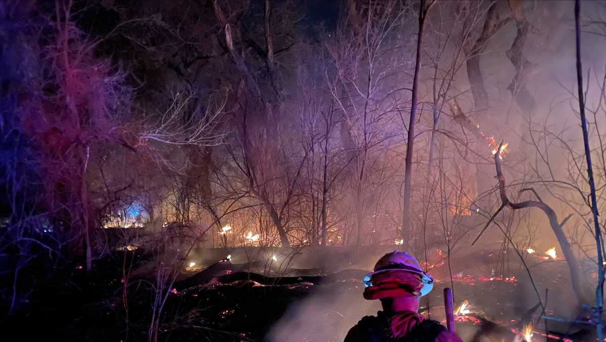 Fire in Los Lunas; several fire departments on scene