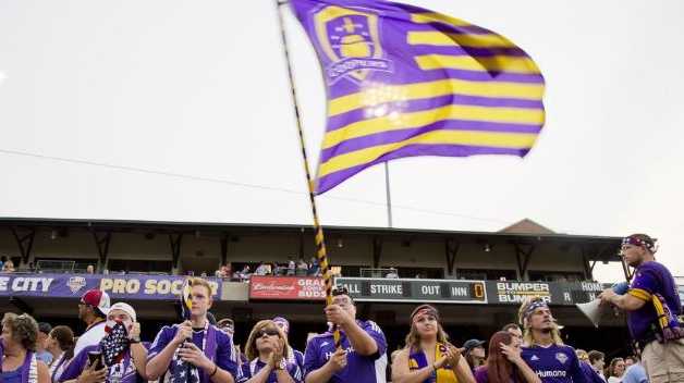 Louisville City FC: Coronoavirus doesn't keep players from suiting up