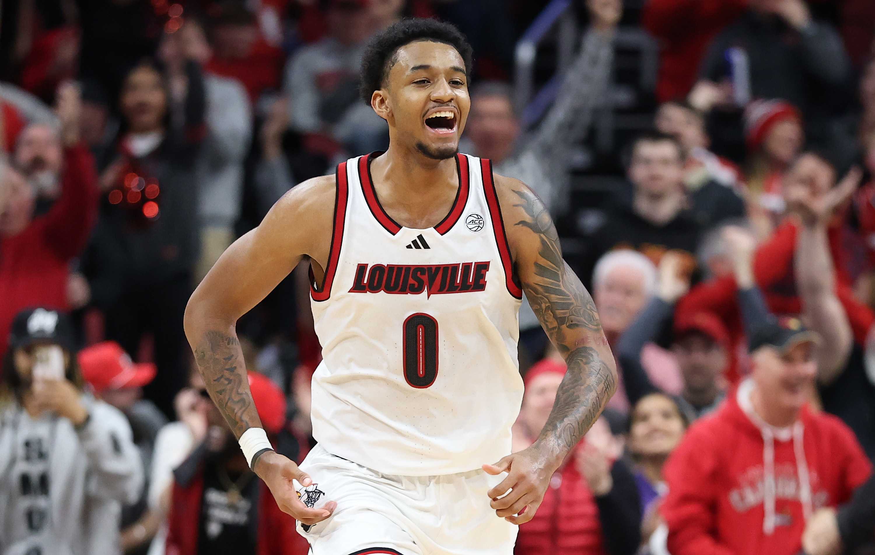 Lousville basketball discount