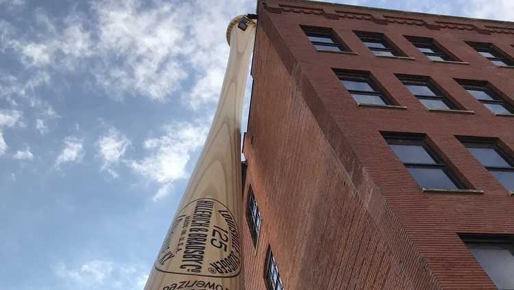 Louisville Slugger Museum free for dads on Father&#39;s Day
