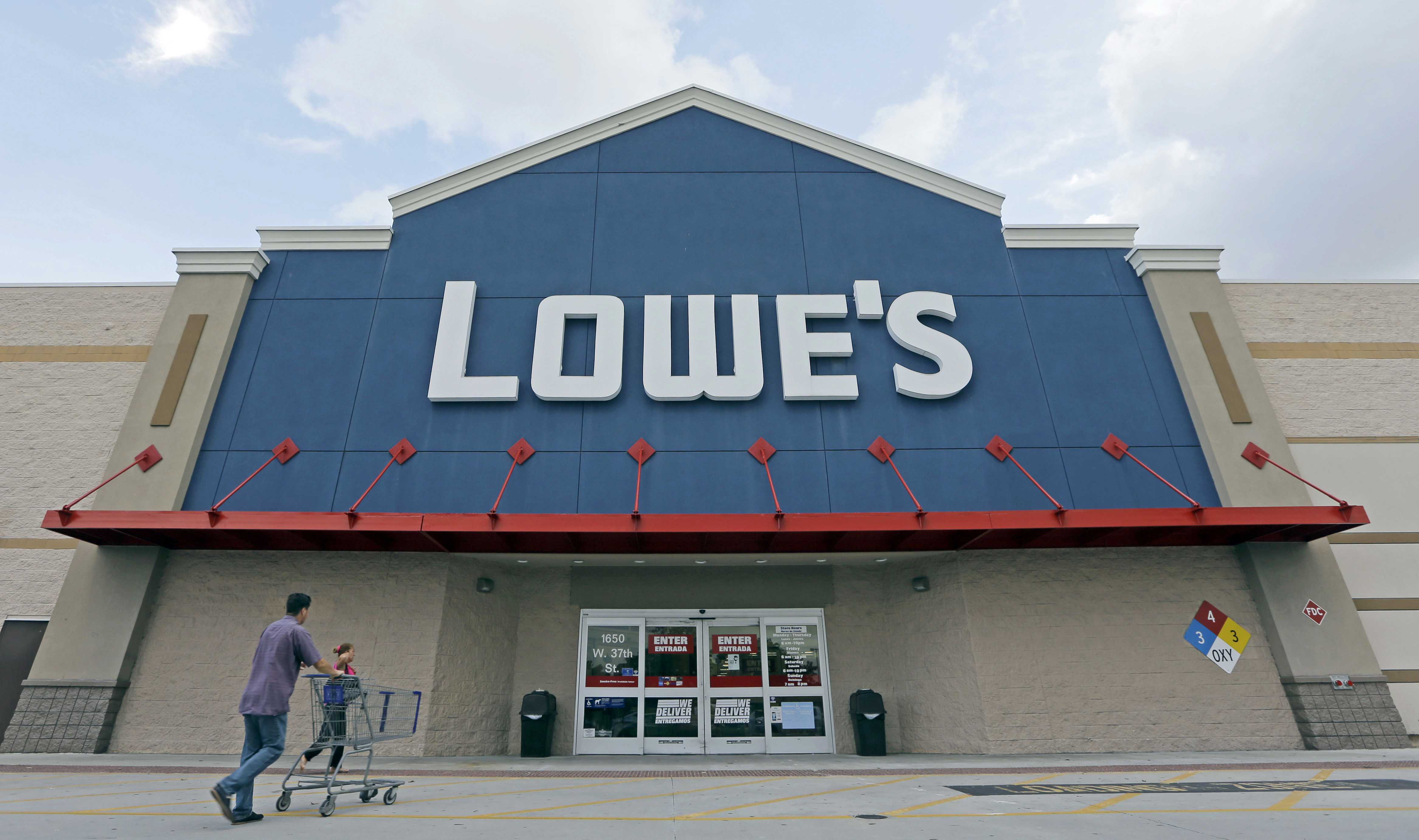 the layoff lowes