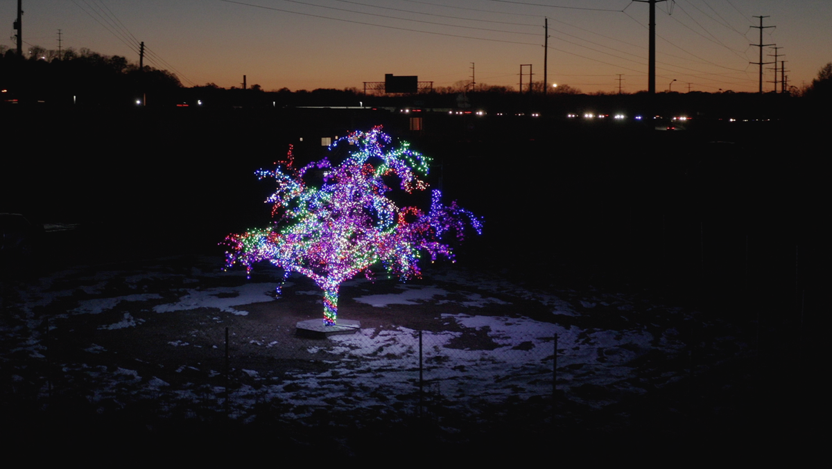 Lee's Summit, Missouri Magic Tree benefits Operation Toy Soldier Lee's Summit, Missouri Magic Tree benefits Operation Toy Soldier