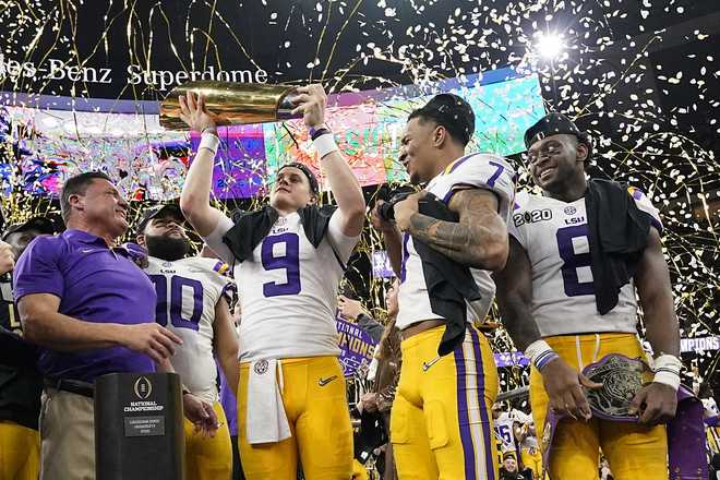 GEAUX TIGERS: LSU beats Clemson to win the National Championship