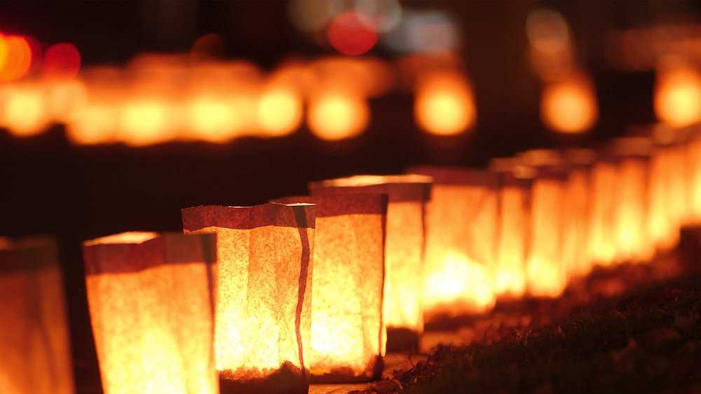 Albuquerque Luminaria Tour returns for Christmas Eve