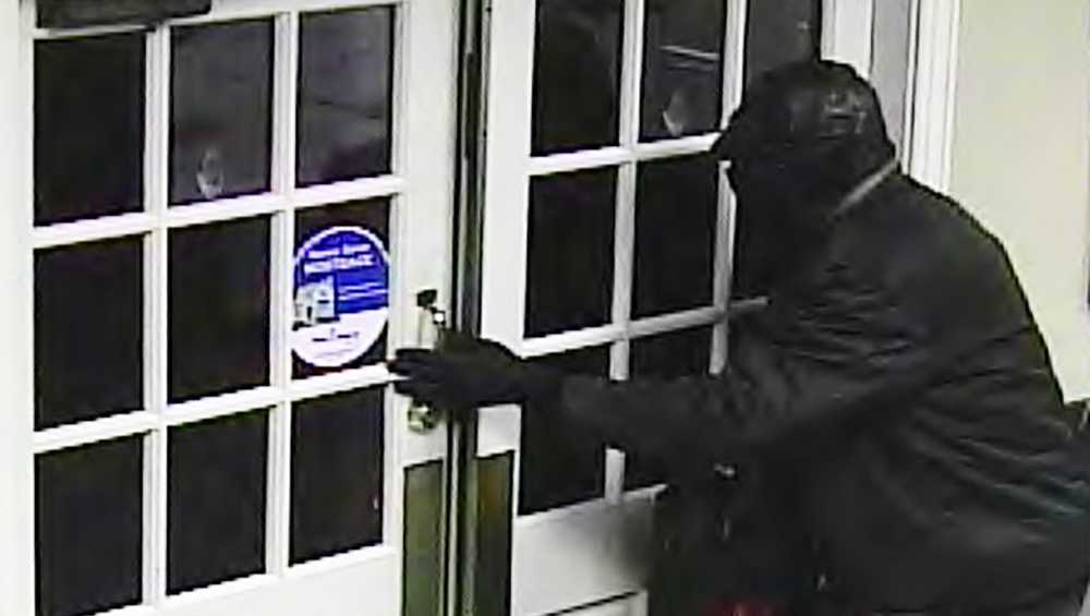Rewards offered in robberies of NC, SC banks by armed man in black
